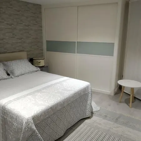 Rua Do Montino De Abaixo, 15 Apartamento